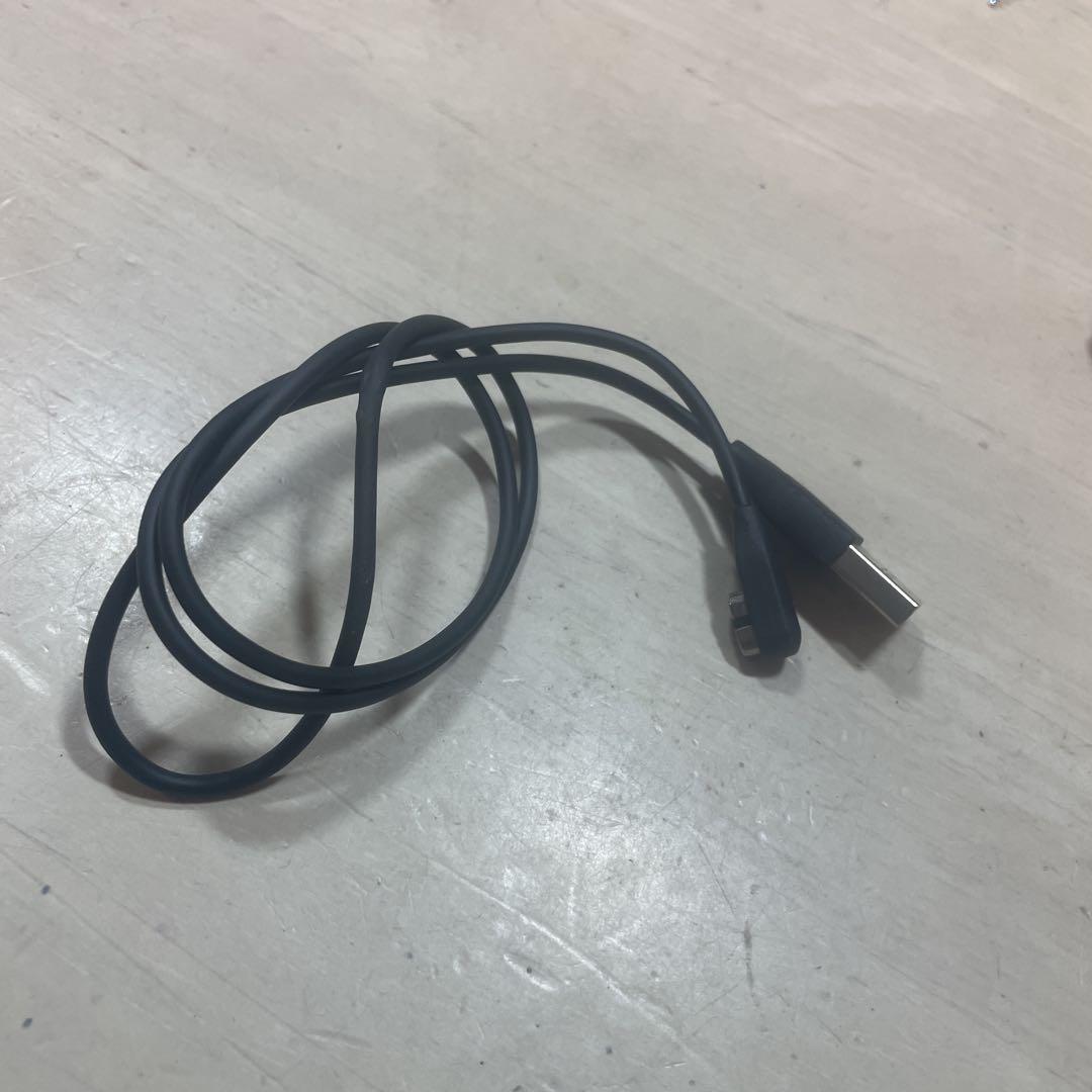 SHOKZ 骨伝導イヤホン 本体と付属品