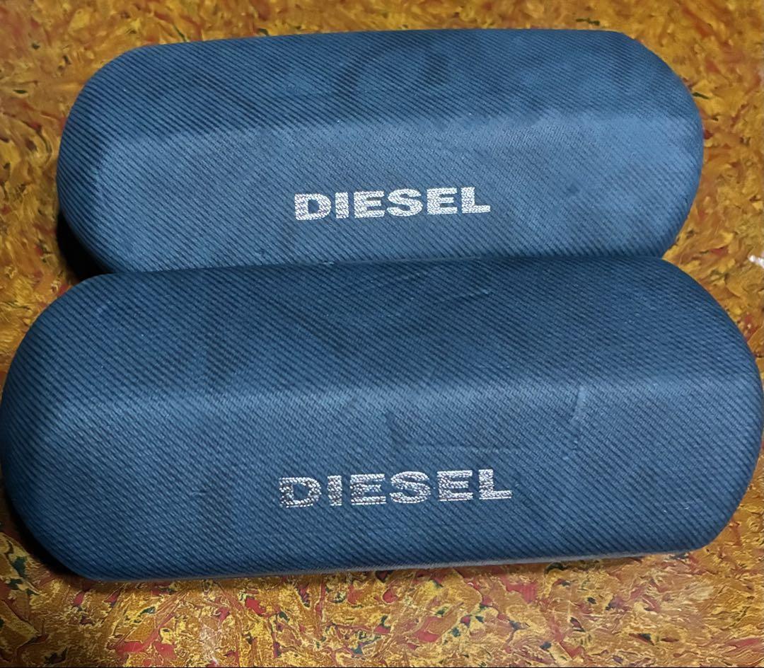ディーゼル サングラス ケース付き DL2002 714/85 最安価 DIESEL ディーゼル サングラスケース 2つセット - メルカリ
