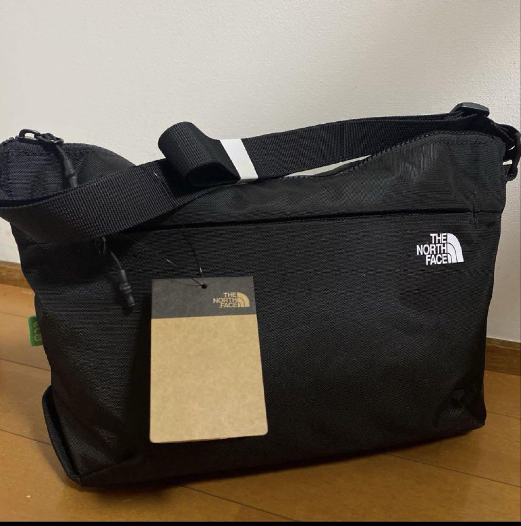 ★人気再入荷★ザノースフェイス Mシンプル クロスバッグ NN2PP58ブラック