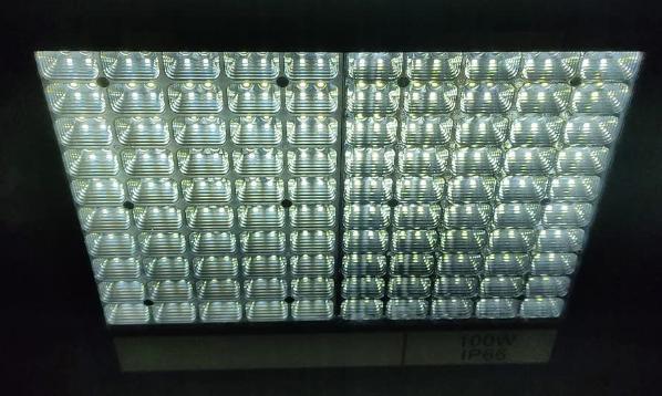 2台セット❣100W＆10000LM★高輝度SMD200個搭載❤LED☆投光器