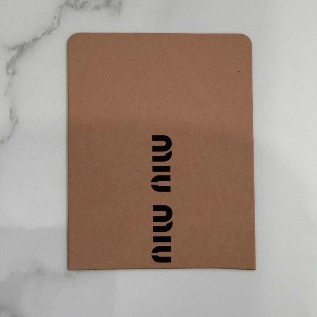 Miu Miu ミュウミュウ 三つ折り財布 マドラスラブ ピンク ハート箱付き