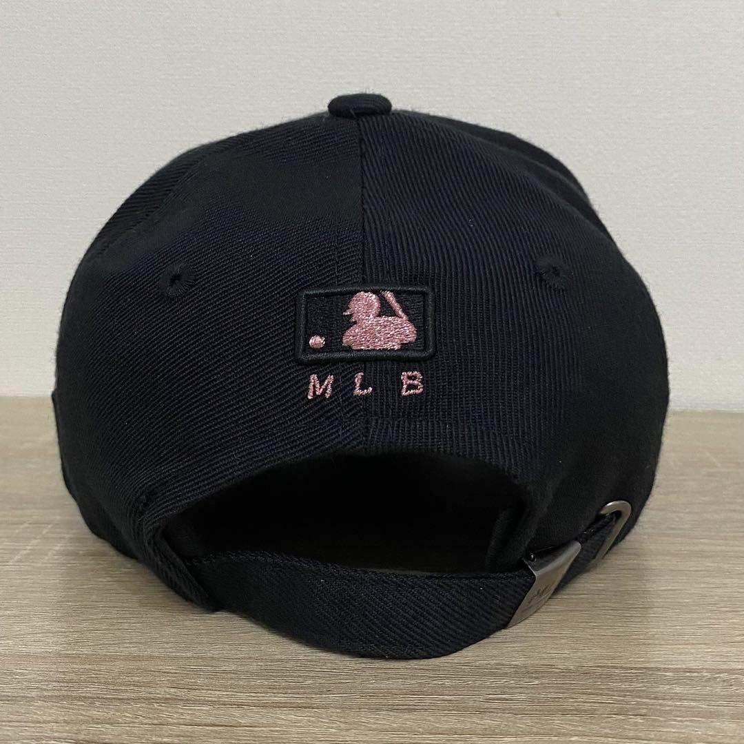 MLB Korea 刺繍　キャップ　黒ピンク
