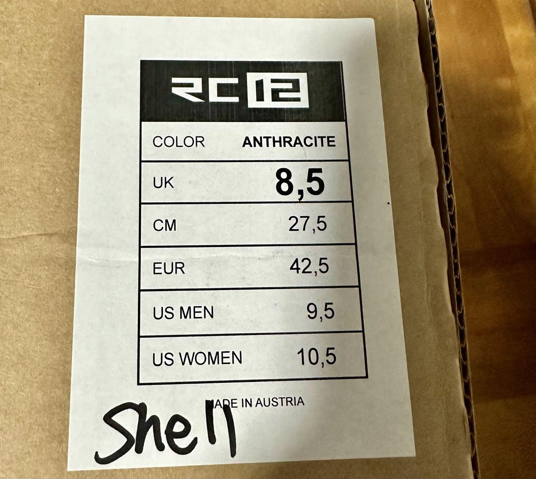 UPZ  RC12  UK8.5 インナー7  スノーボードハードブーツ