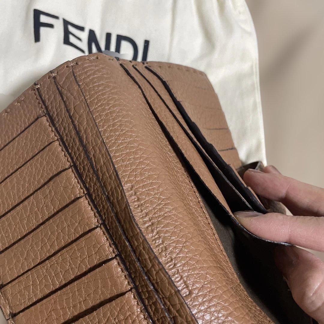 FENDI ブラウンレザー 長財布 FENDI ブラウンレザー 長財布