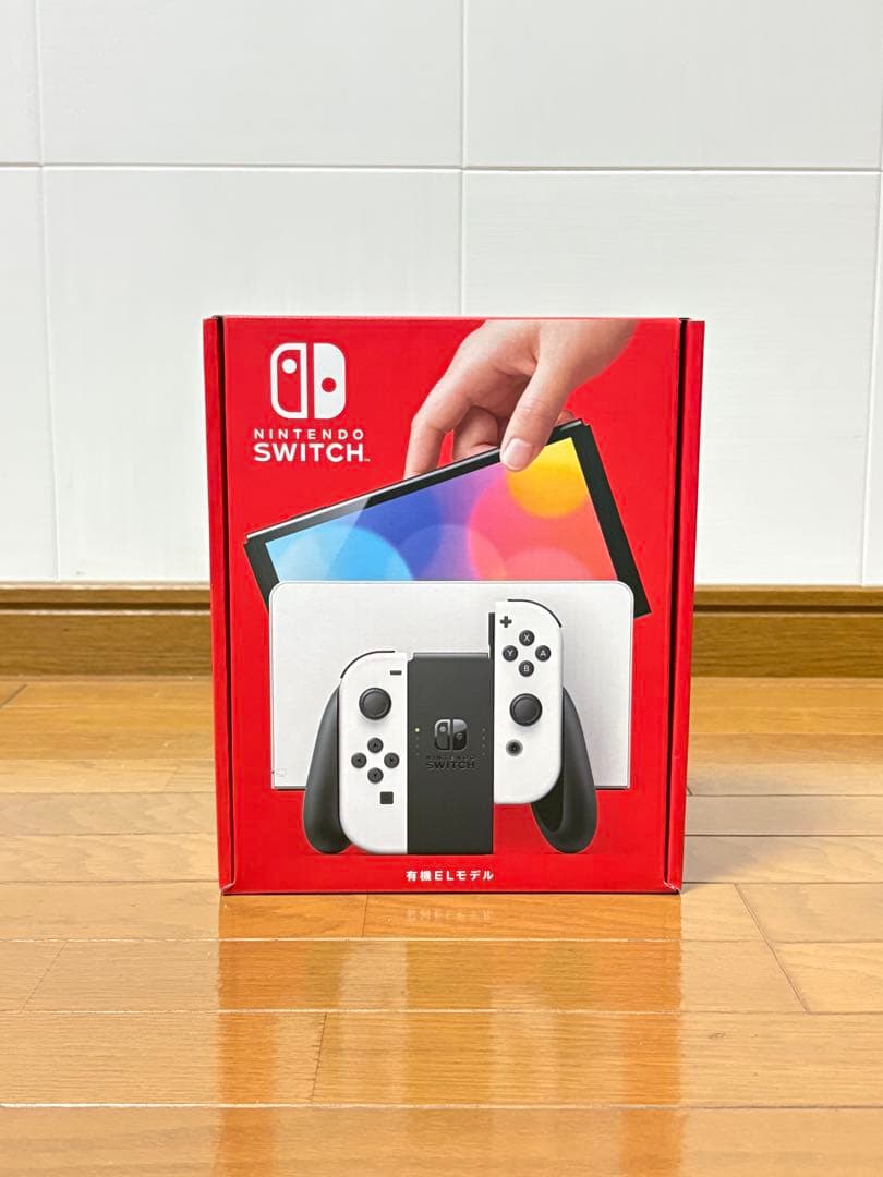【新品・未使用未開封】Nintendo Switch（有機ELモデル） ホワイト