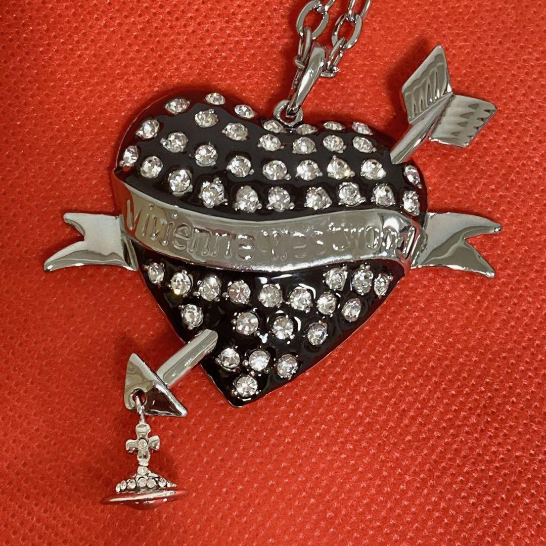 Vivienne Westwood ハートアローネックレス　シルバー×ブラック