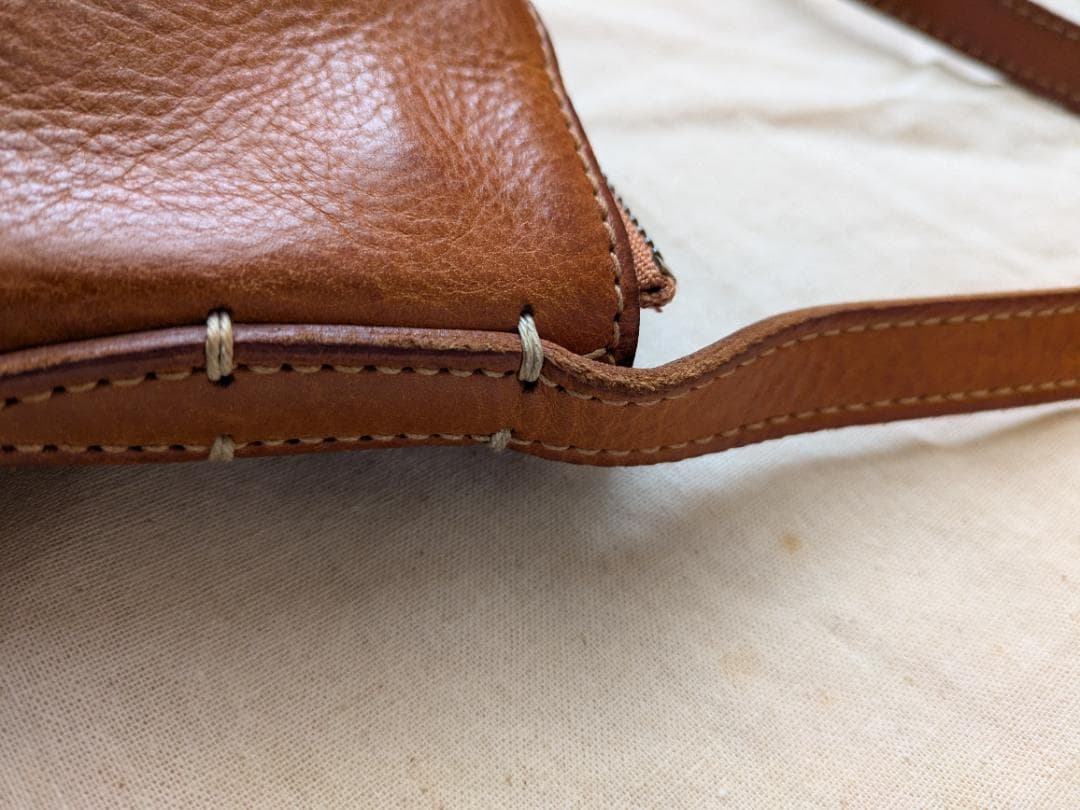 genten ゲンテン トスカ ショルダーバッグ キャメル genten ゲンテン トスカ ショルダーバッグ キャメル