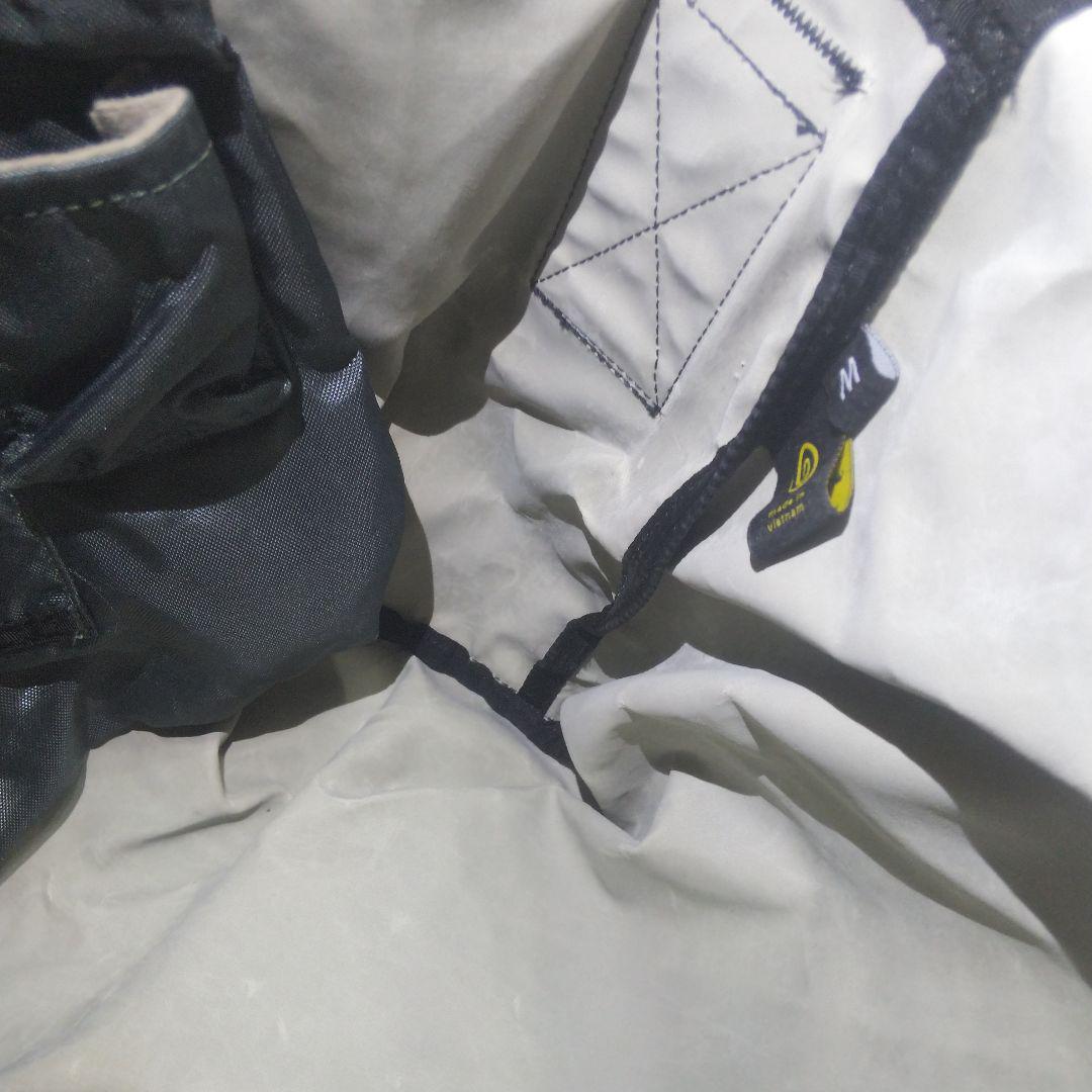 美品 TIMBUK2 メッセンジャーバッグ M ブラック イエロー グリーン