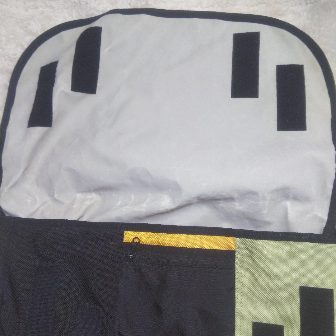 美品 TIMBUK2 メッセンジャーバッグ M ブラック イエロー グリーン