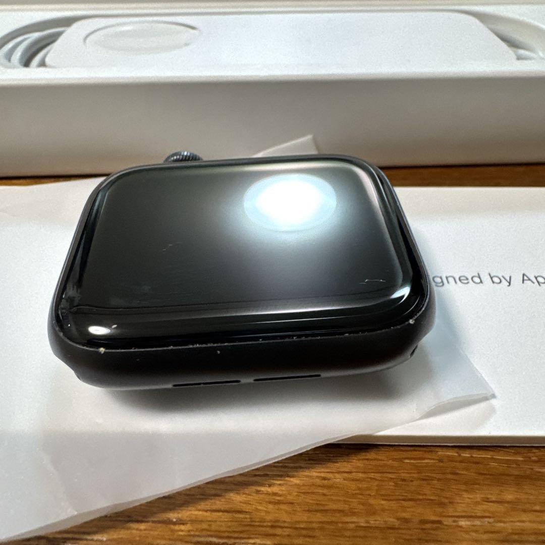 アップルウォッチ SE