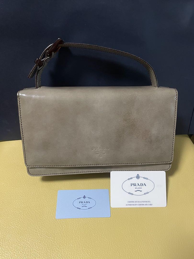 PRADA プラダ　BORSA IN PELLE　レザー　ハンドバッグ　亜麻色