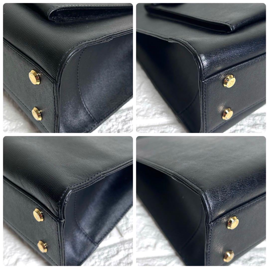 【美品】 WAKO ブラックフォーマル ハンドバッグ レザー ターンロック