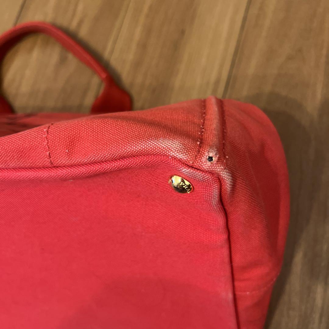 PRADA 赤 カナパ　キャンバス トートバッグ