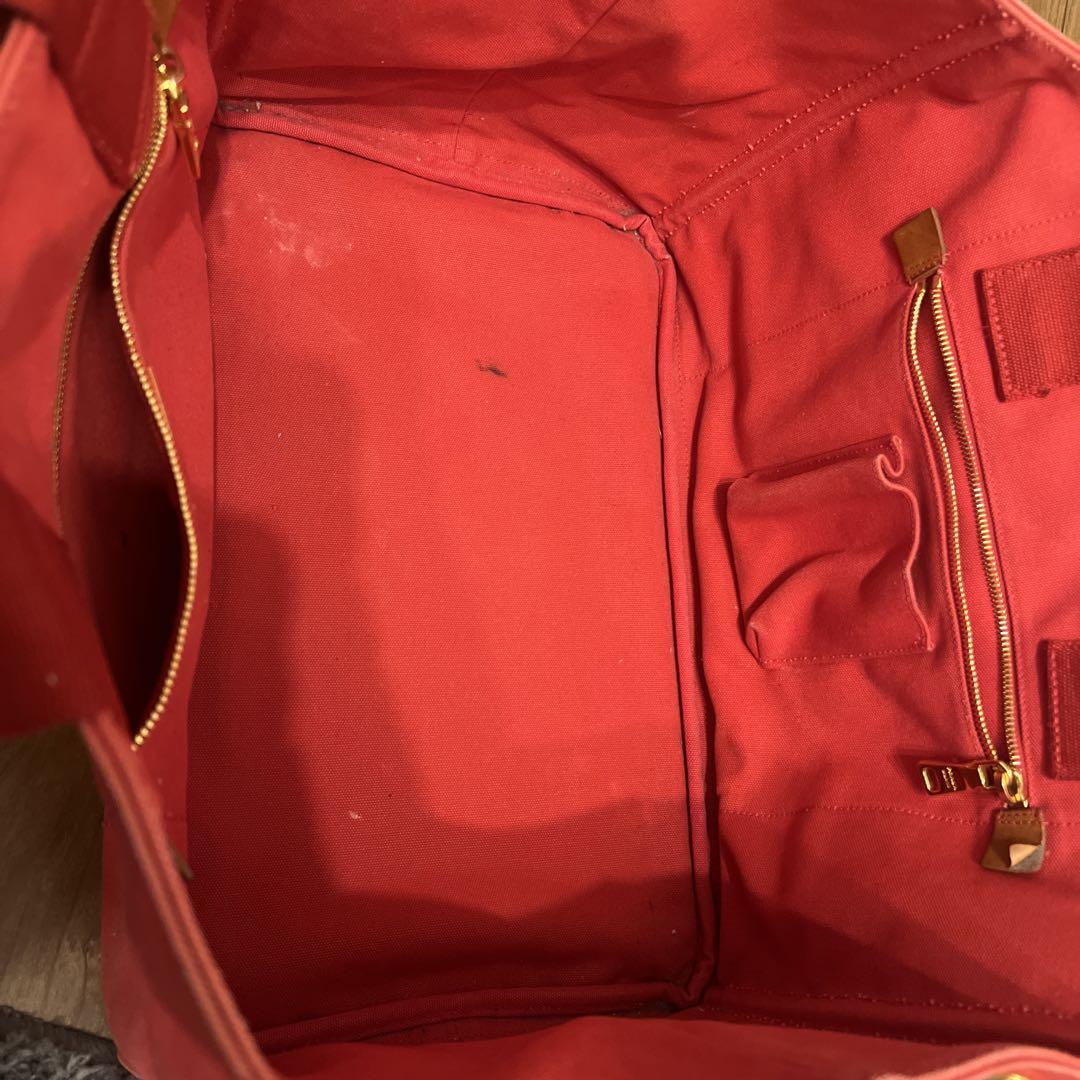 PRADA 赤 カナパ　キャンバス トートバッグ