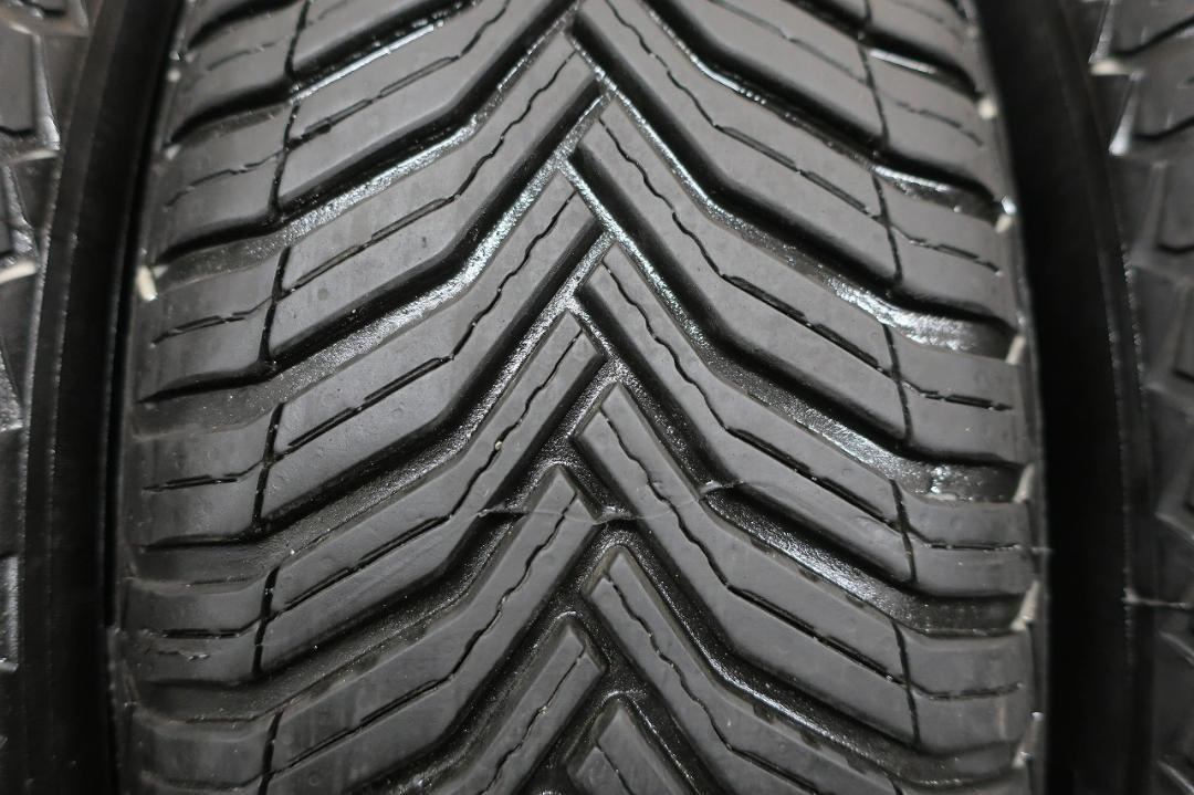 キャッツ様送料込　ミシュラン　クロスクライメート２　195/65R15　バリ溝