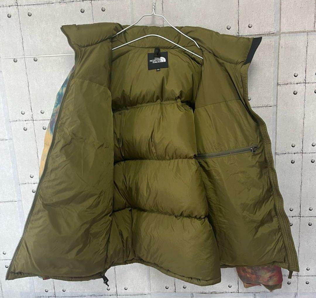 【激レア】【希少サイズ】ノースフェイス　ダウンジャケット　ヌプシ　総柄　M