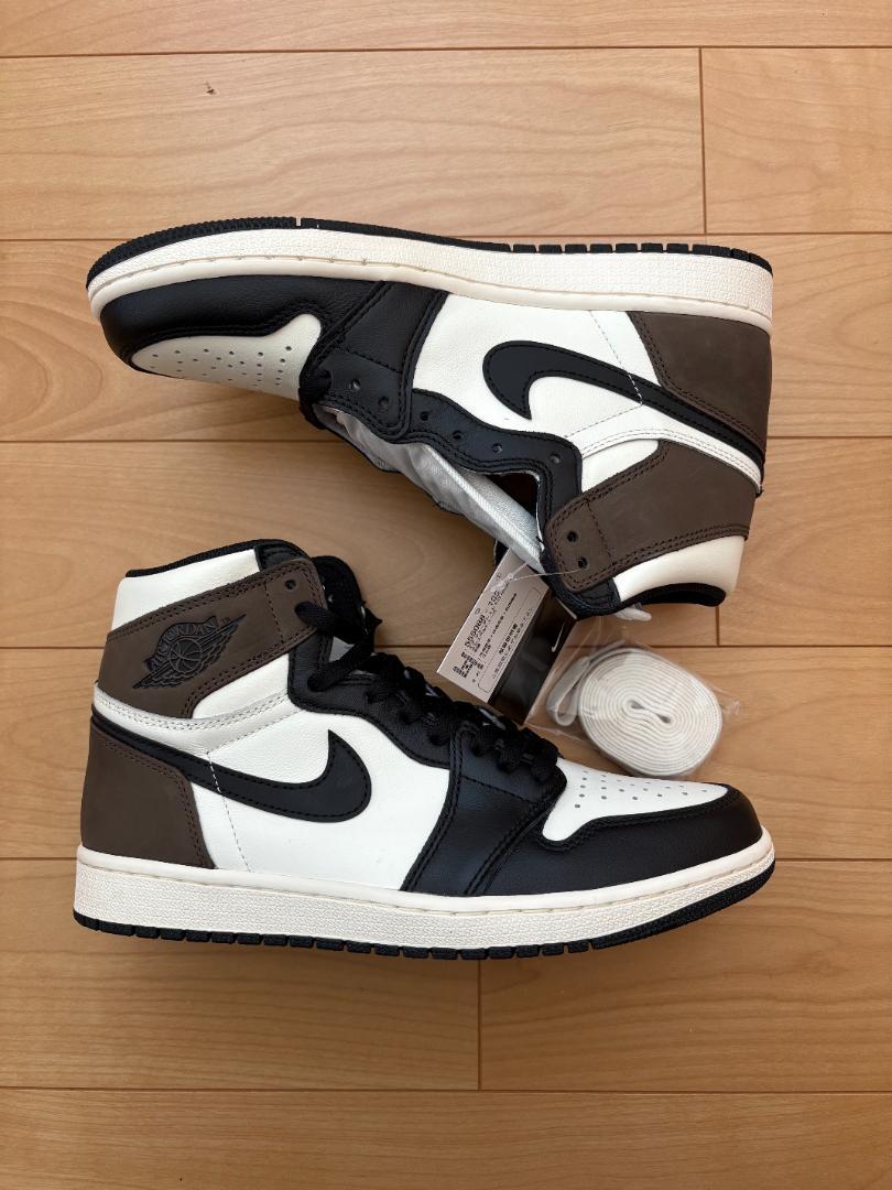 12.Nike Air Jordan 1 High OG ダークモカ