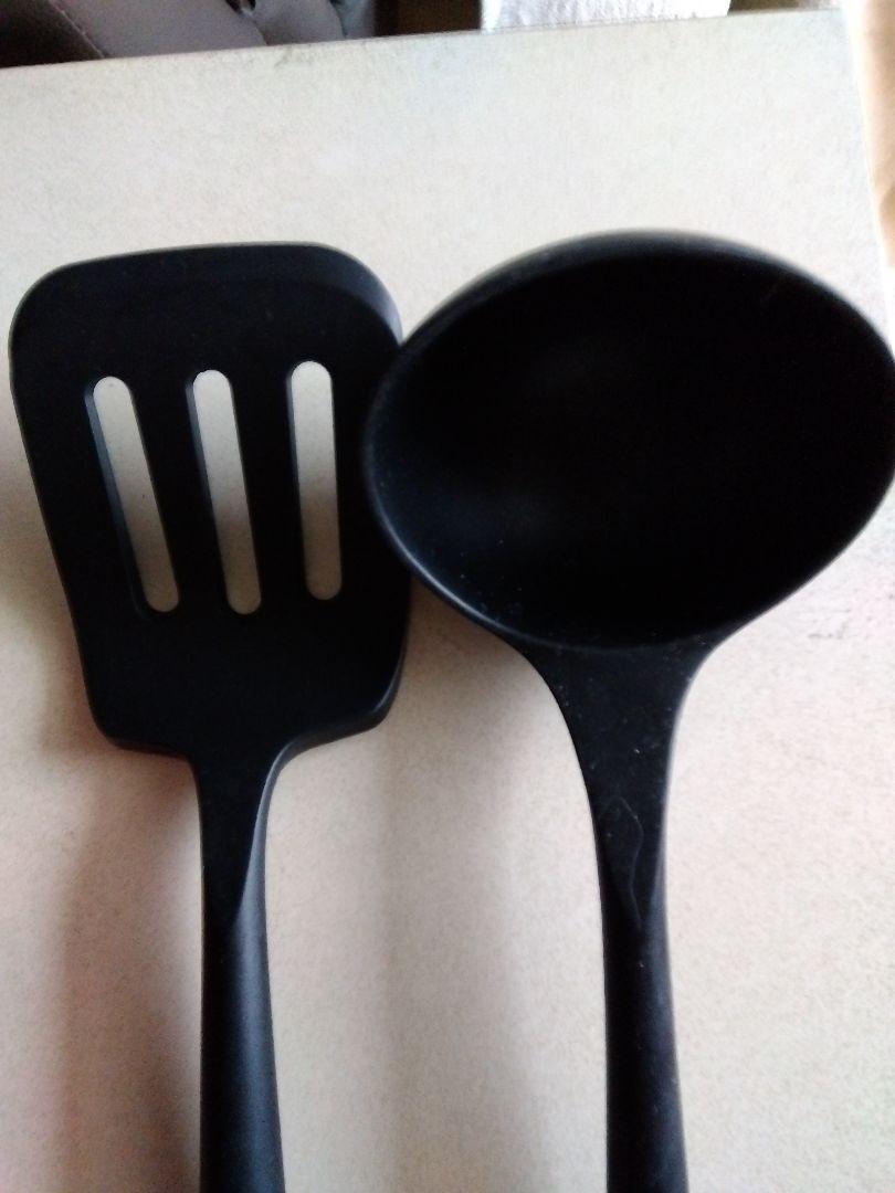 staub ストウブ ピコココットラウンド20cm・レードル・ターナー
