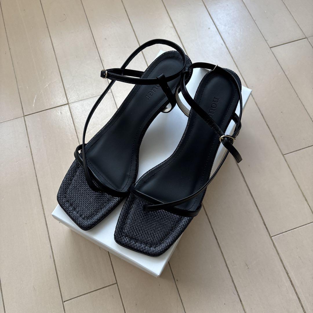 新品☆ブラックサンダル☆サイズ３８☆nouer☆送料込み