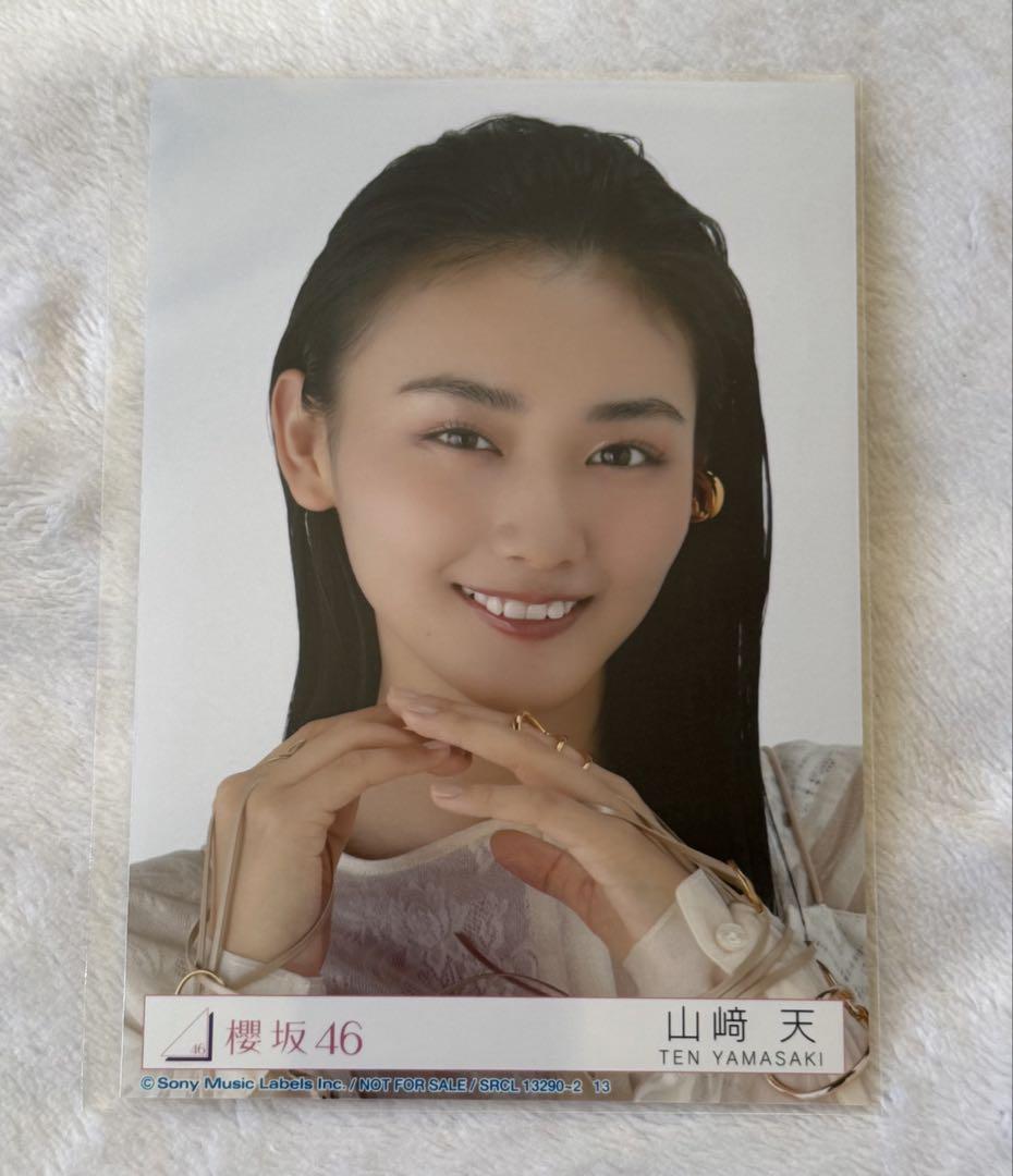 サンタ2024衣装　本田珠由記　ヨリ　直筆 サンタ2024衣装 本田珠由記 ヨリ 直筆 アイドル