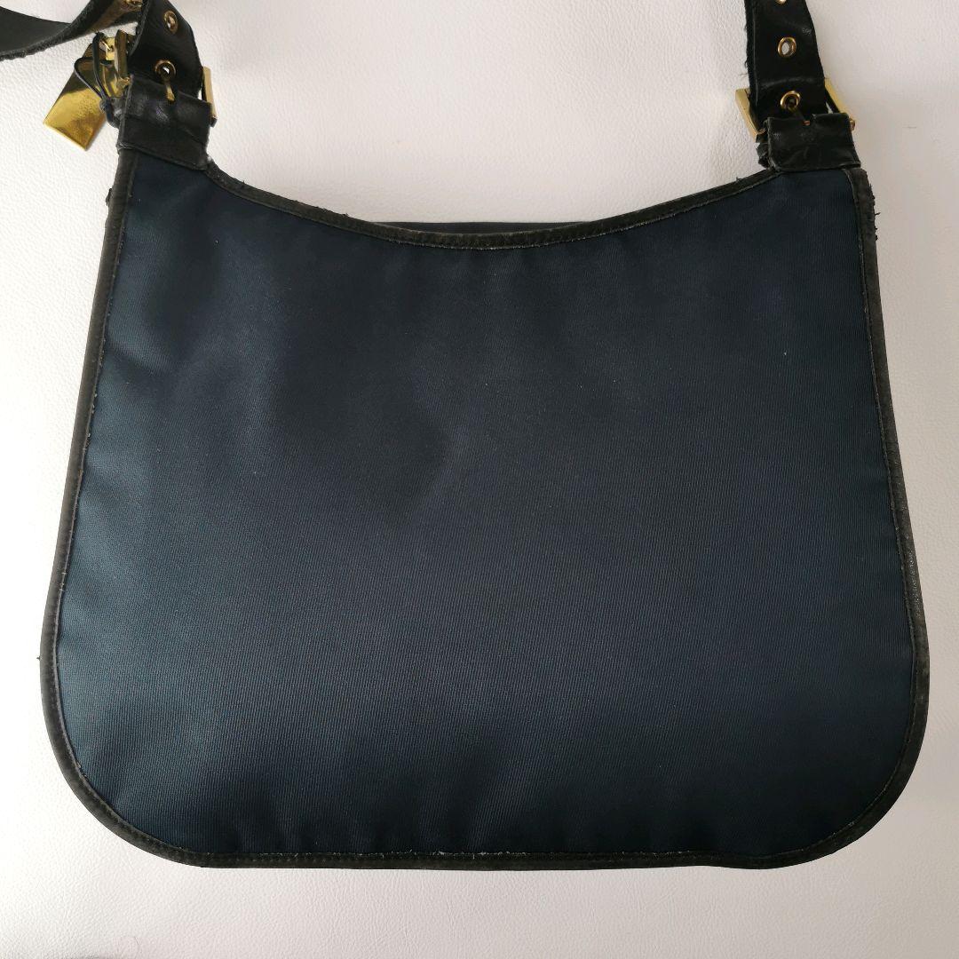 GUCCI カーフレザー