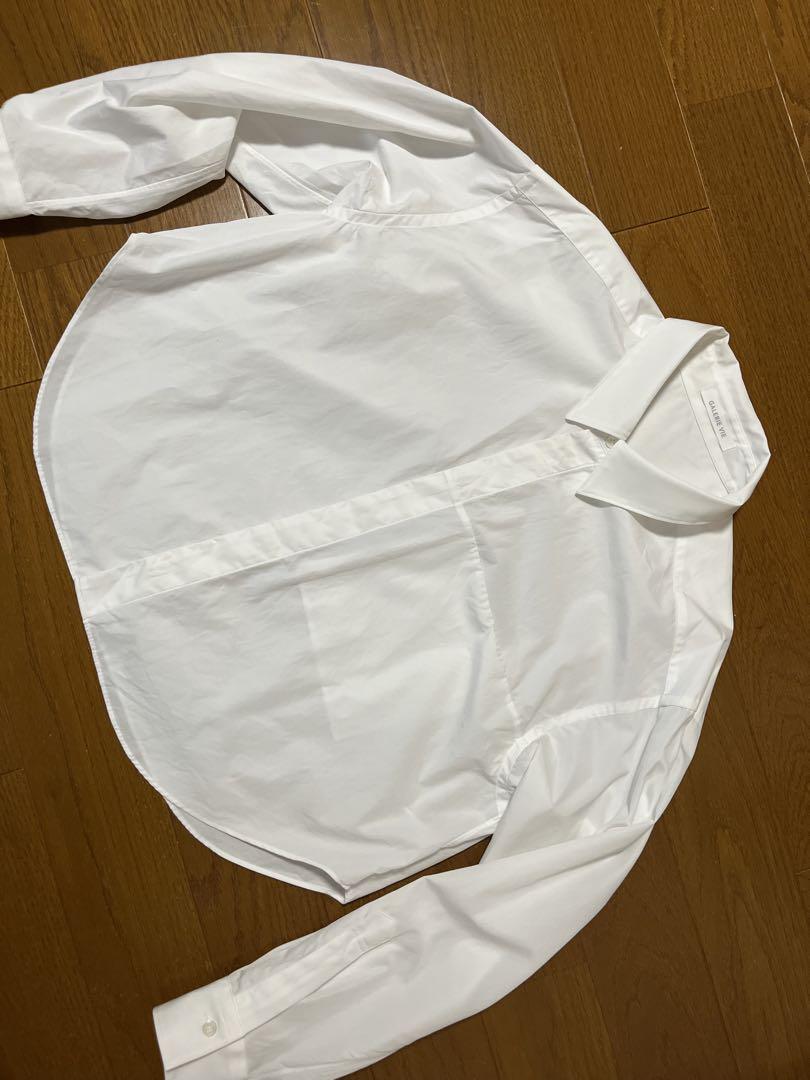 ギャルリーヴィー　ショート丈ボックスシャツ　ほぼ新品