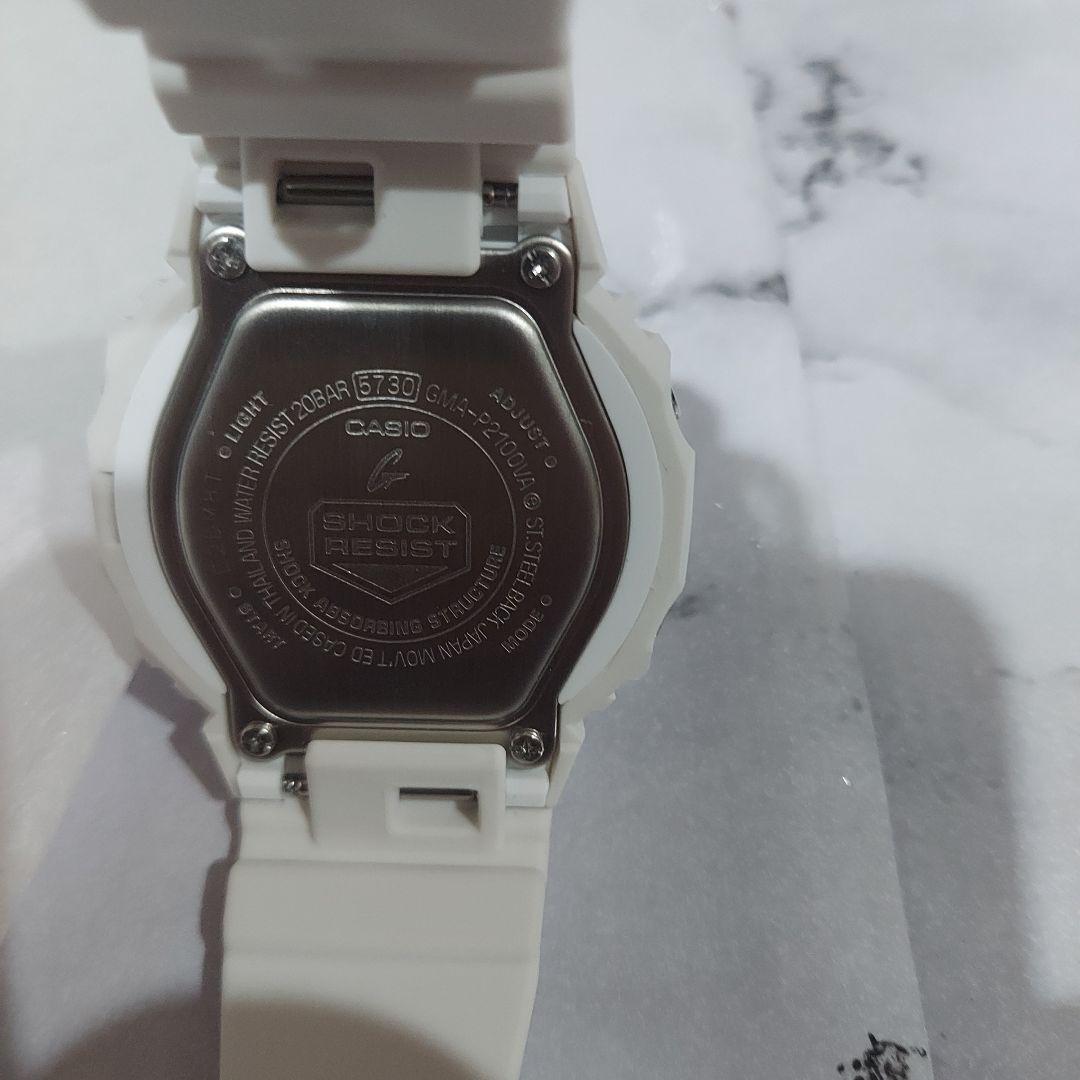 ☆極美品☆CASIO　G-SHOCK GMA-P2100-7AJF　 白 腕時計