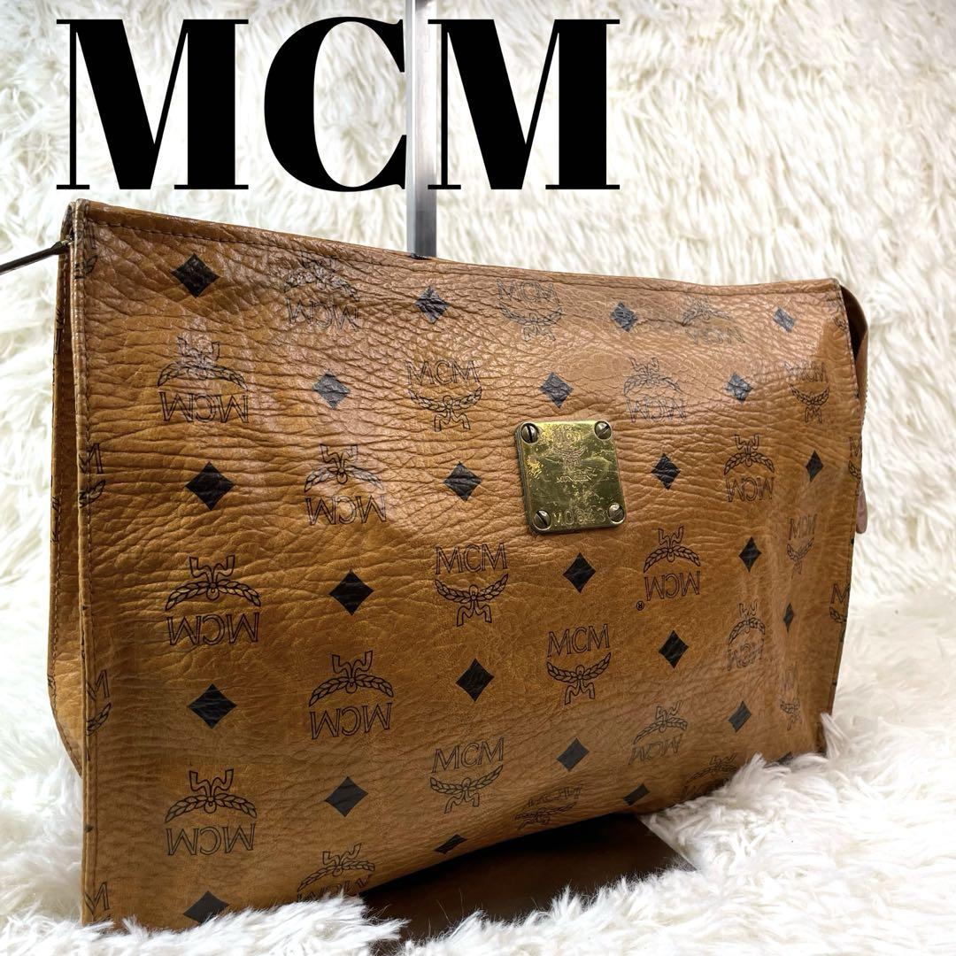 良品♡MCM✨エムシーエム　ヴィセトス クラッチバッグ　キャメル　男女兼用 MCMのフリマアイテム一覧