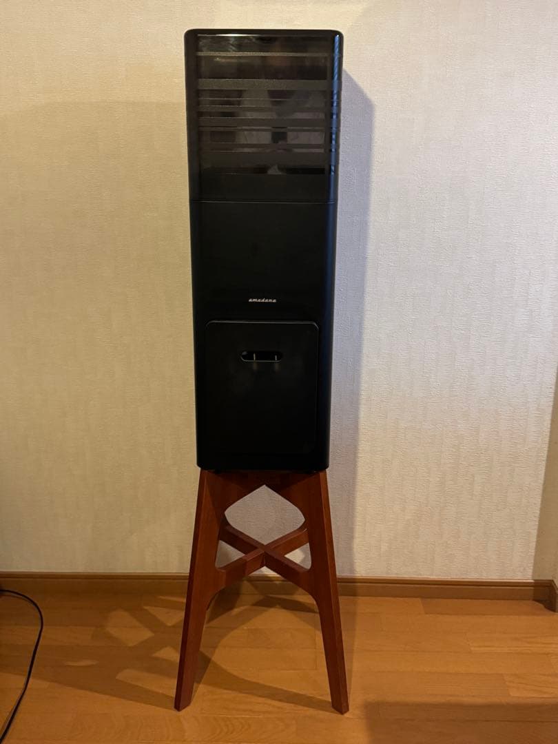 アマダナ amadana ウォーターサーバー スタンド付き グランデサーバー目立った傷や汚れなし