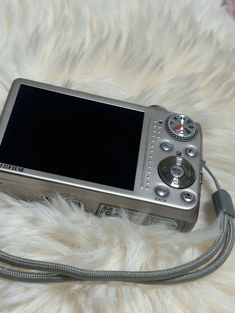 FUJIFILM 富士フイルム FINEPIX F80EXR デジタルカメラ