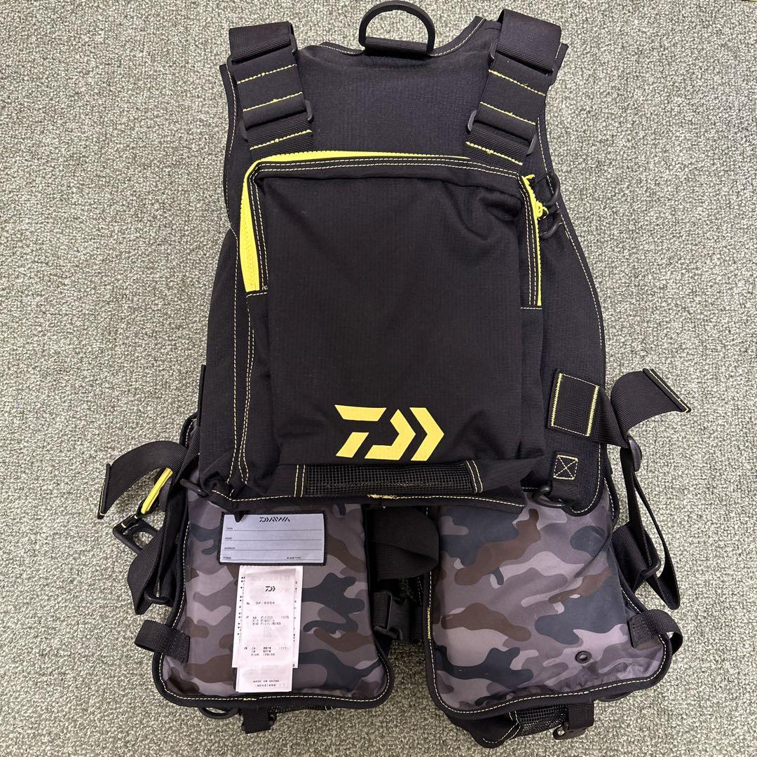 ダイワ フィッシングベスト DF-6206 DAIWA