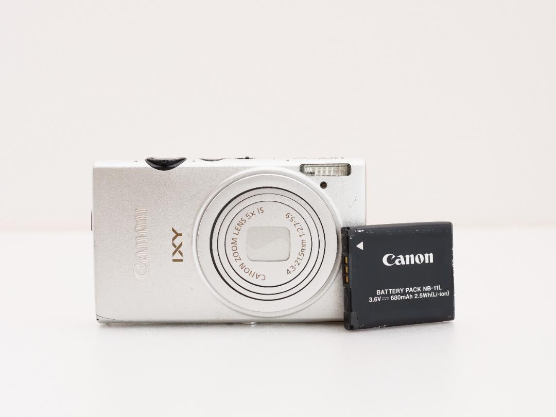 Canon IXY 220F シルバー コンパクトデジタルカメラ 動作品
