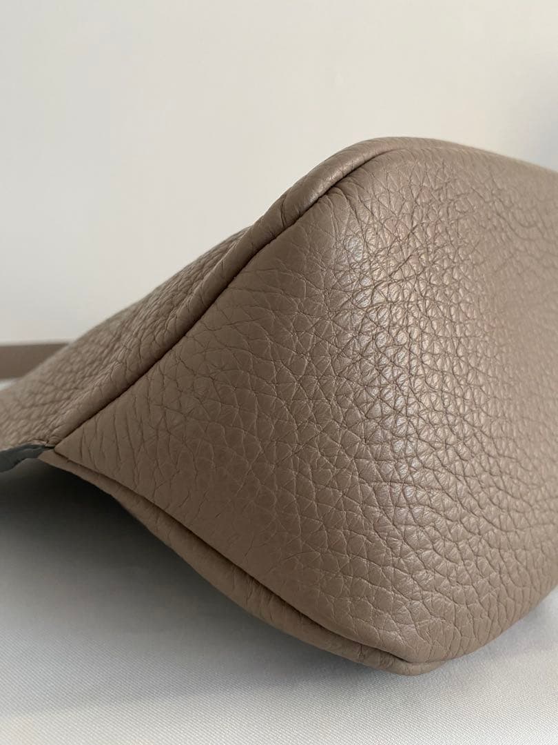 ロリステッラ ワンハンドルショルダーバッグ ロリステッラ ワンハンドルショルダーバッグ