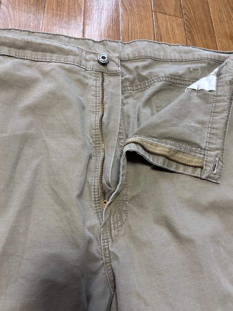 Wrangler カーゴパンツ ベージュ W42 - メルカリ