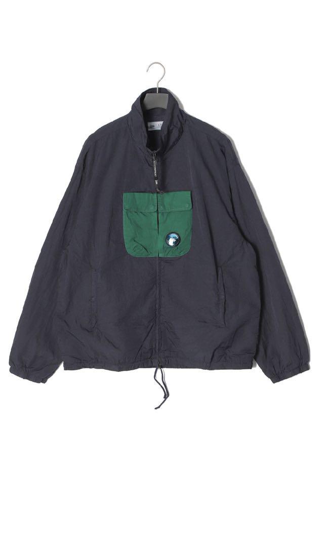 新品 シーピーカンパニー×パタ トラックジャケット レンズ付き 新品 シーピーカンパニー×パタ トラックジャケット レンズ付き