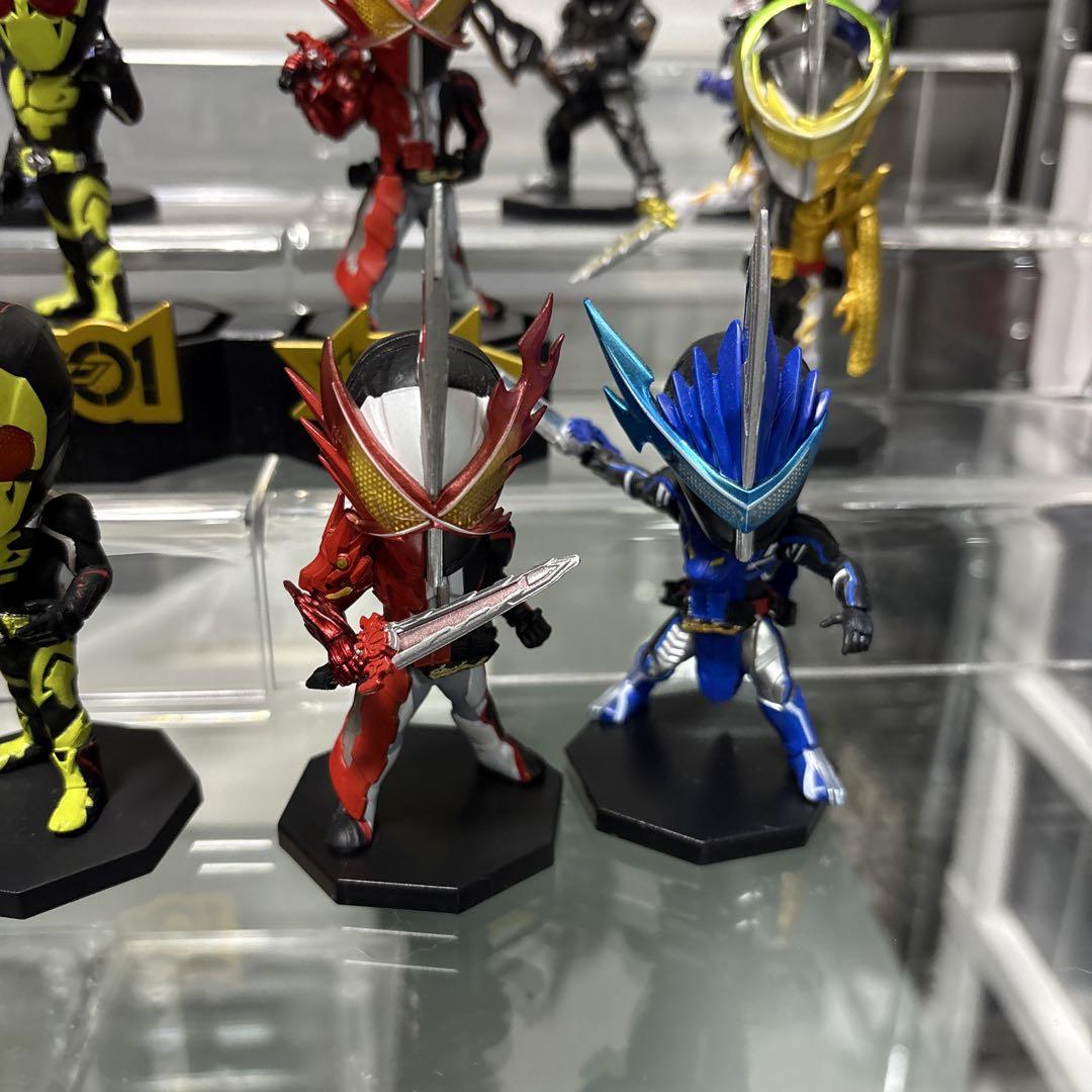 仮面ライダーデフォルメクス　ゼロワン & セイバー フィギュアセット