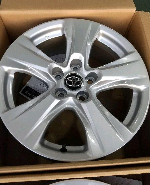 RAV4 純正ホイール 1 全国送料無料 新車 RAV4 純正 ホイール TOYOTA トヨタ ホイール