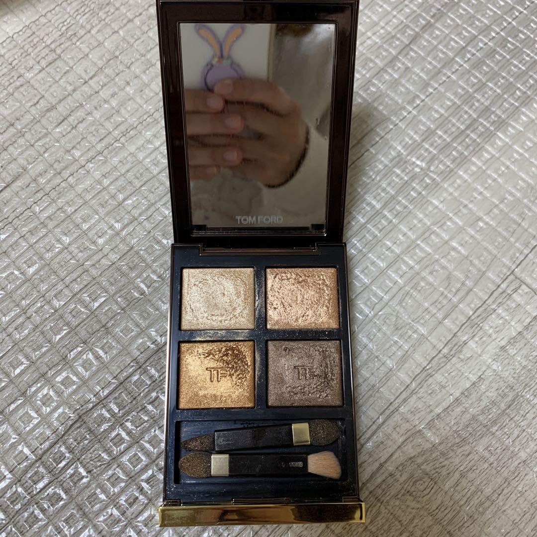 TOM FORD アイシャドウ　04A アイ カラー クォード 04A サスピション / TOM FORD BEAUTY(トム