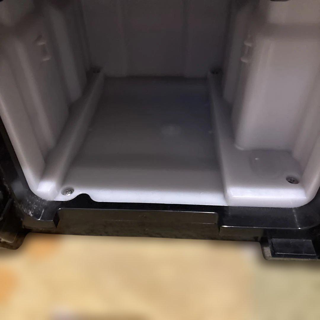 SHARP　シャープ　 除加湿空気清浄機　KC-HD70-W　ホワイト