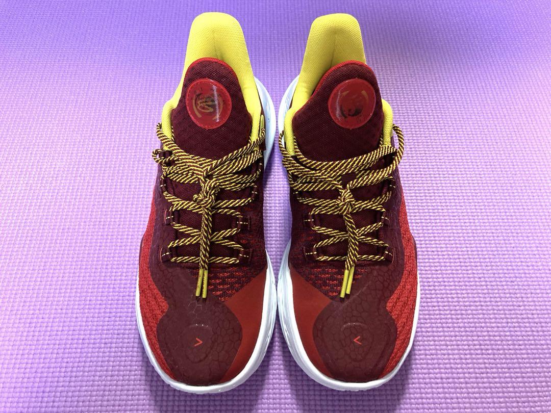 【美品】カリーフロー11/UNDER ARMOR CURRY FLOW 11