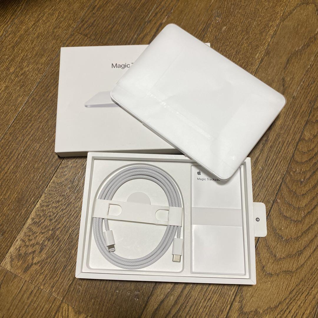 16GB|512GB KEYBOARD-TRACKPAD