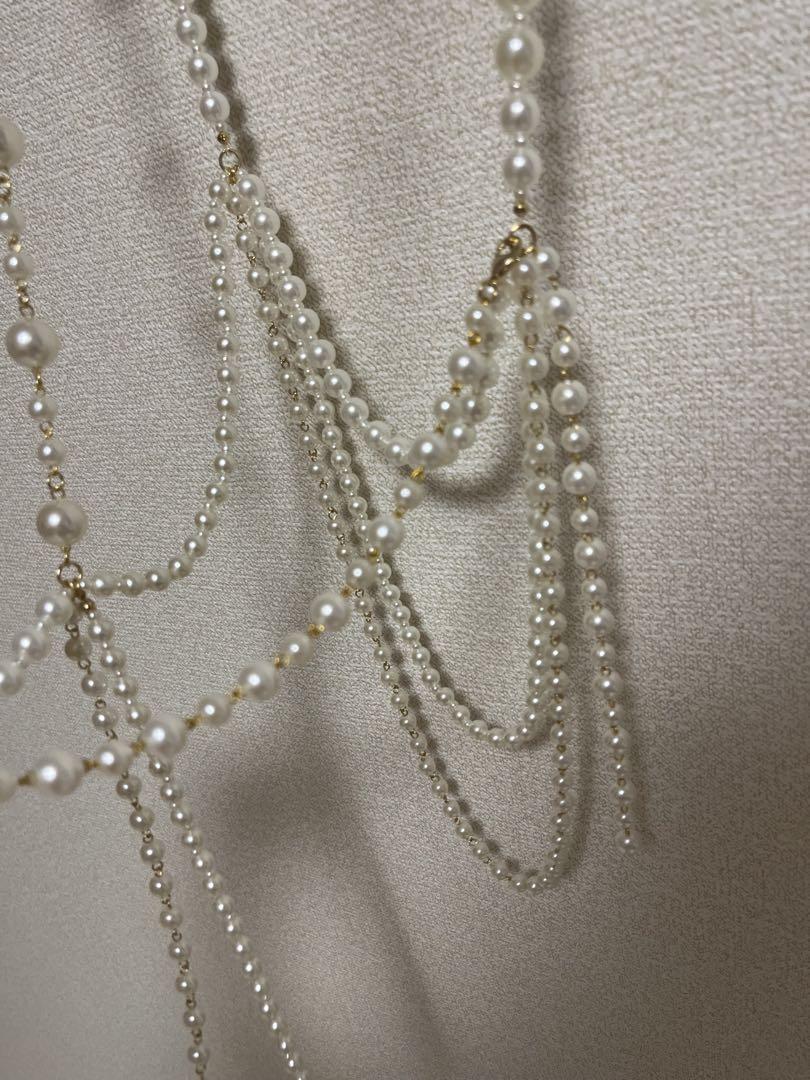 litmus pearl harness/Maison lulu pinot