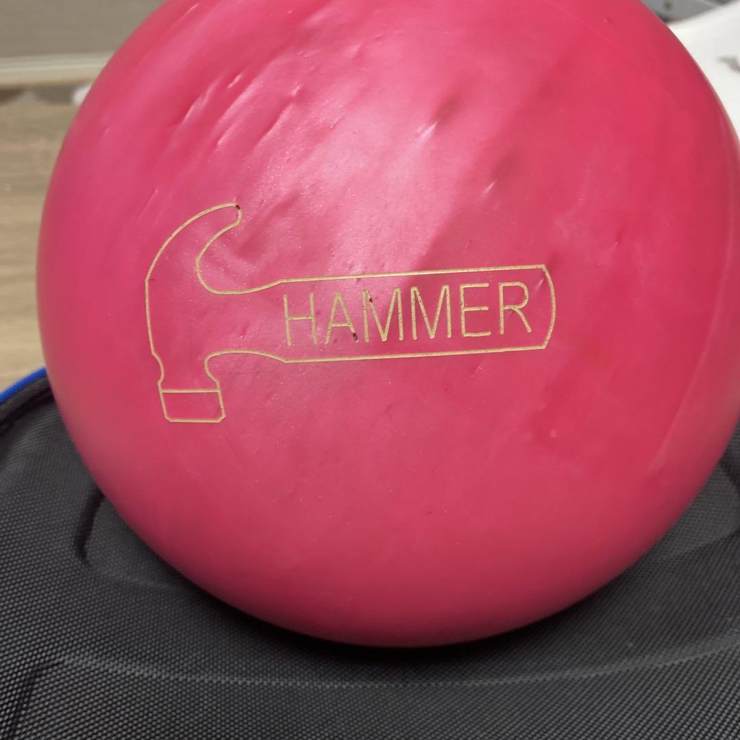 HAMMER BLACK WIDOW(ブラックウィドー)ボウリングボール ピンク