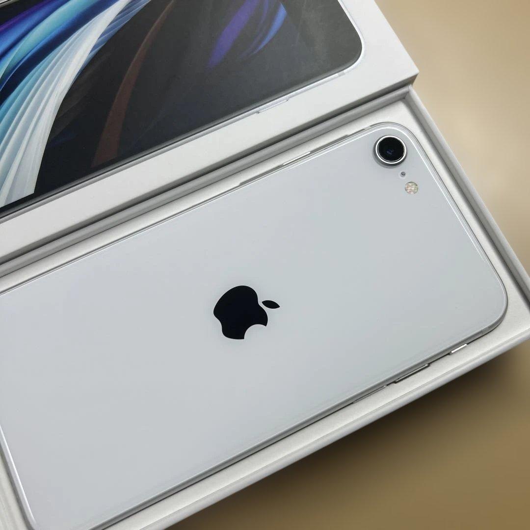 iPhoneSE2 se 第2世代　64GB SIMフリー　割れなし