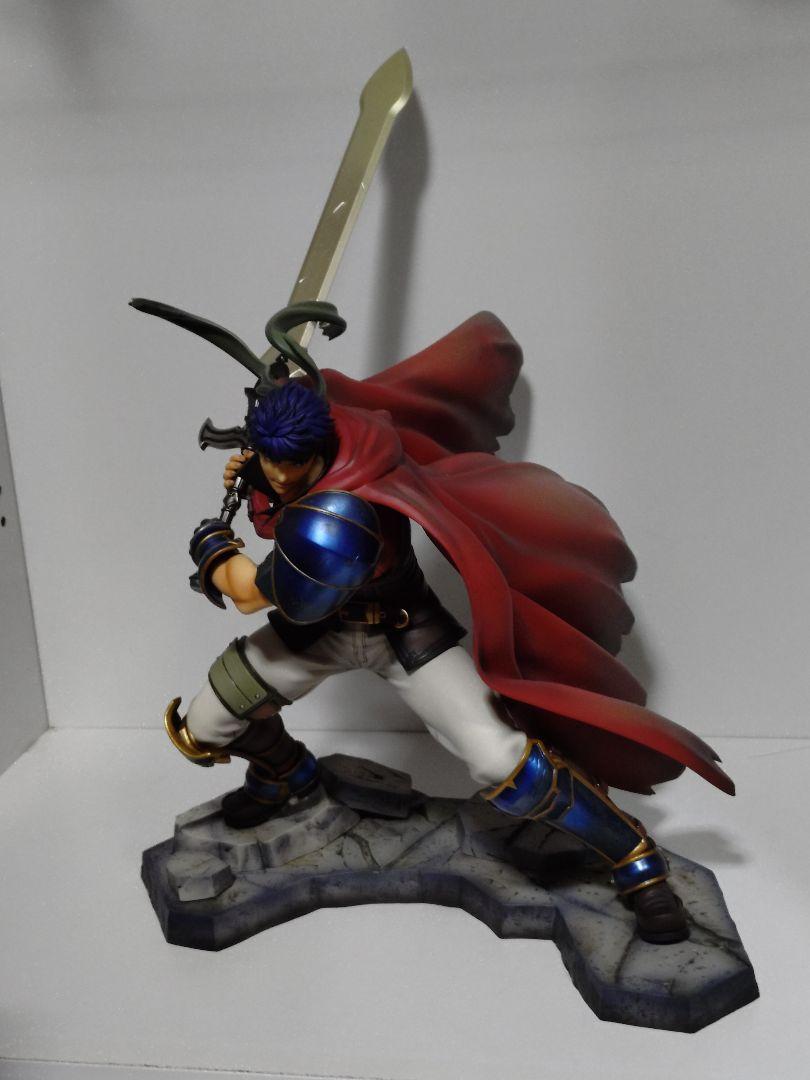 未開封品 ファイアーエムブレム アイク 1/7フィギュア