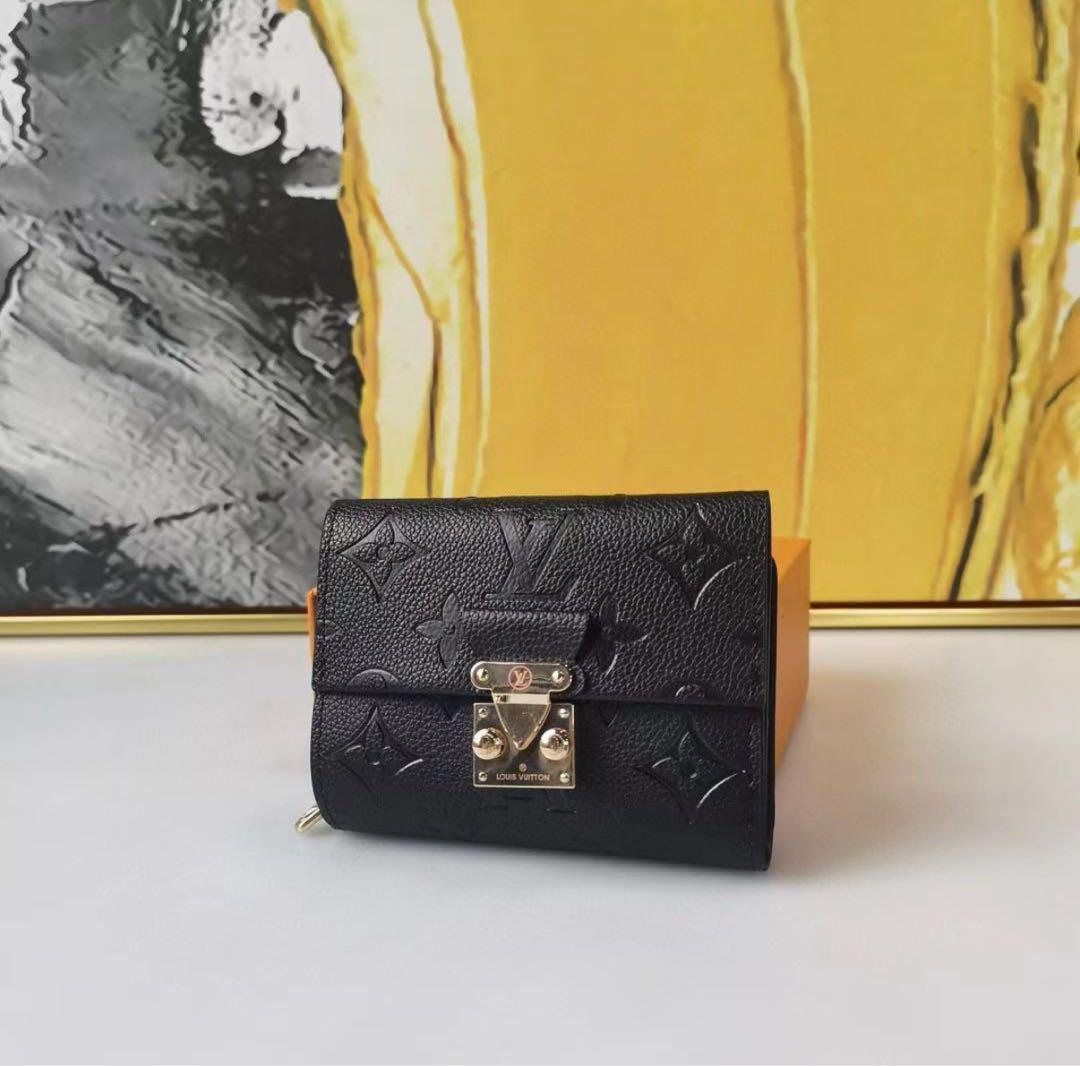 Louis Vuitton ブラック 二つ折り財布
