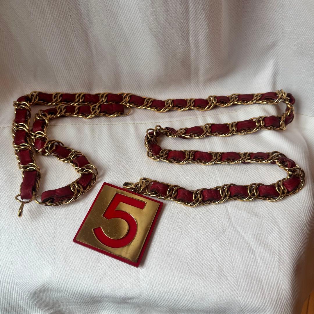 超希少　CHANEL／ヴィンテージ ナンバーチャーム “5” チェーンベルト
