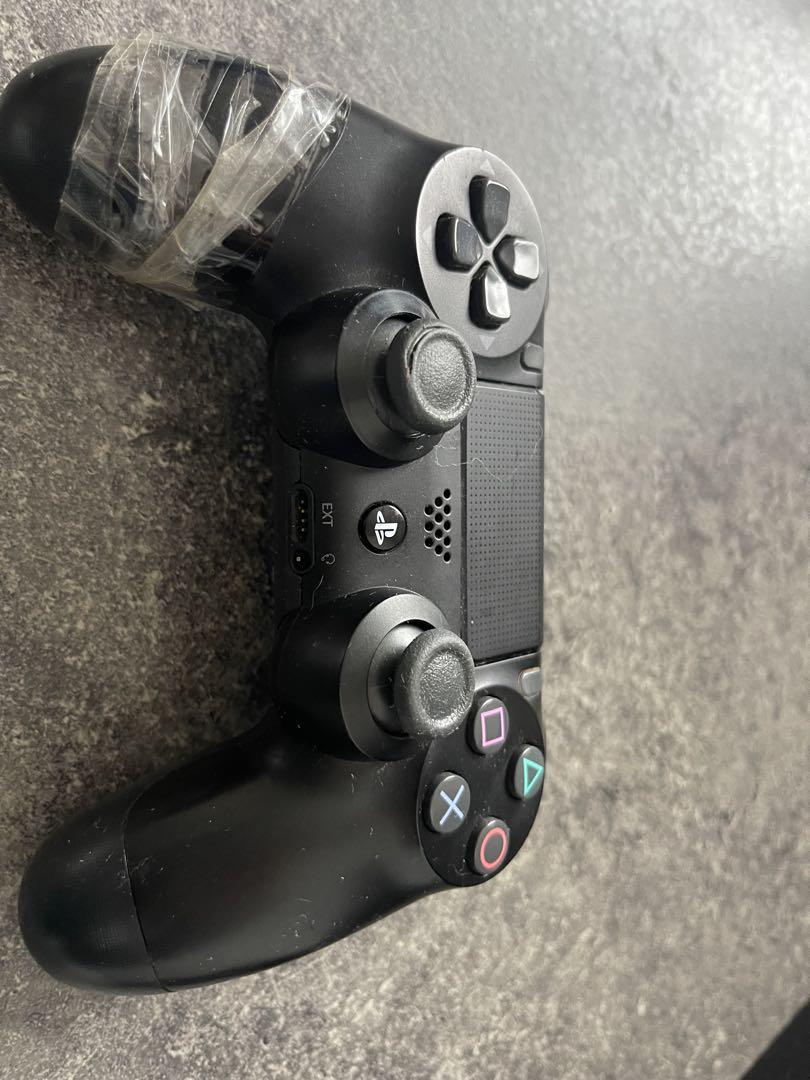 PlayStation 4 本体 ブラック