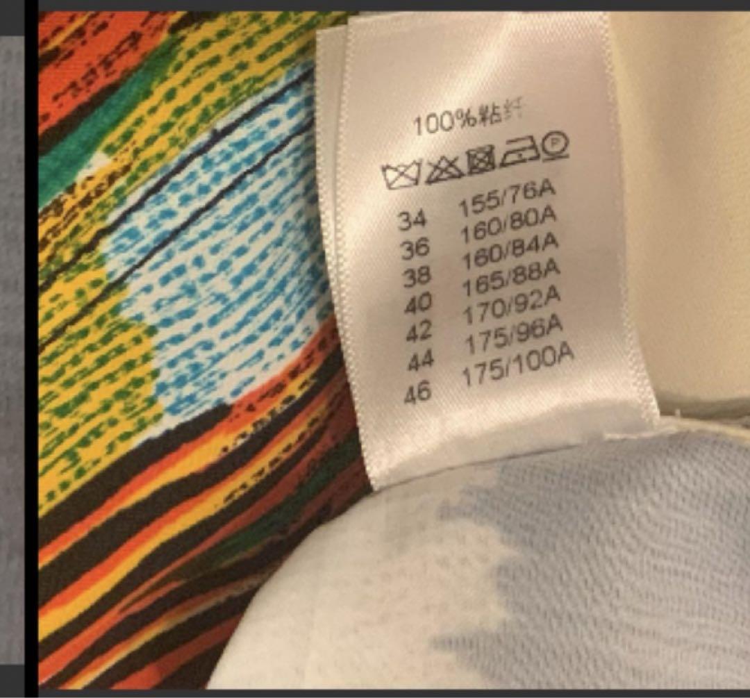 セリーヌ　Tシャツトップス　M 新品未使用　タグ付き。
