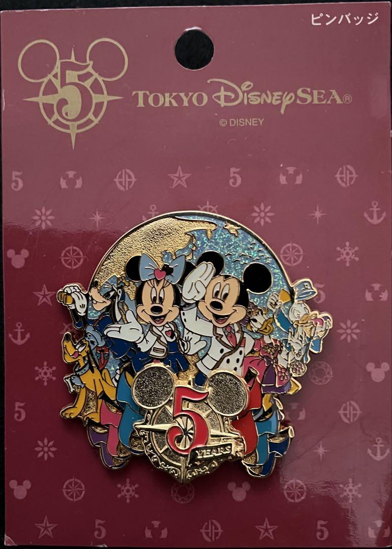 美品/未開封 東京ディズニーシー グランドオープン 腕時計 ピンバッチ10個 美品/未開封 東京ディズニーシー グランドオープン 腕時計